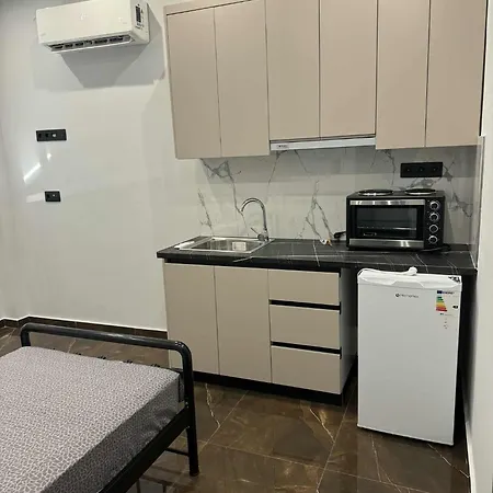 Old Castle Location Apartment *